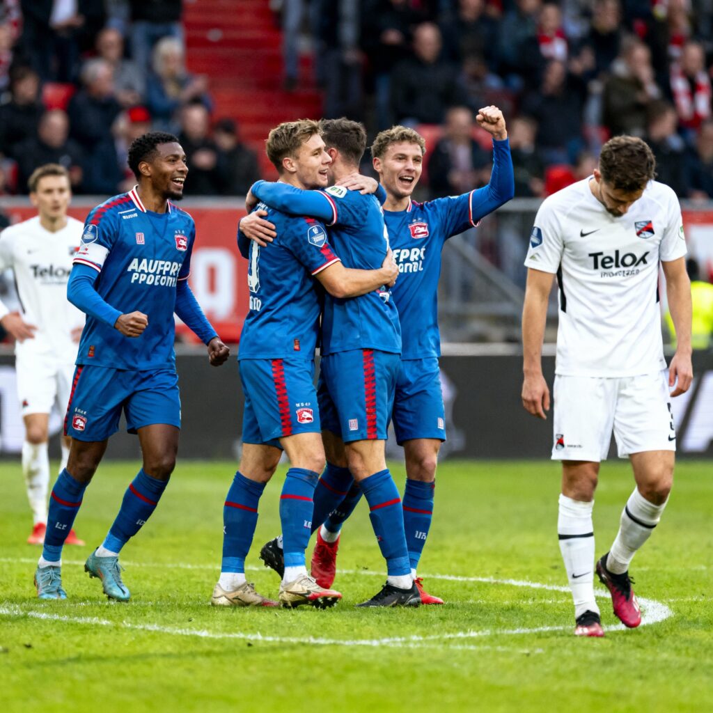 Geplaagd az wint nipt in velsen-zuid van telstar