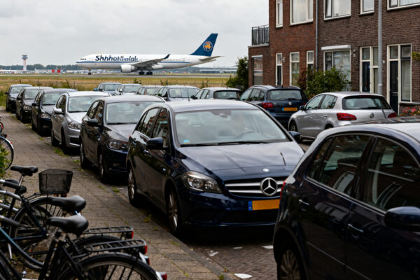 Schiphol stopt met x: zorgen over desinformatie en haat