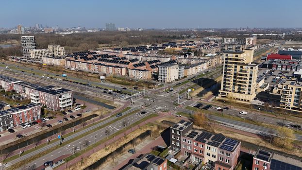 Waarom de maxima serie zoveel losmaakt: cast, verhaal en reacties